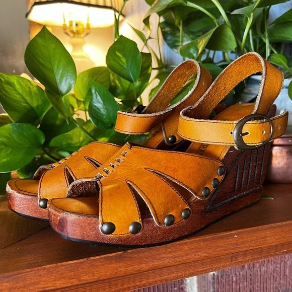 Vintage Shoes - True vintage 1970s size 7.5 Womens wooden wedges